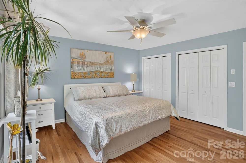 50 Autumn View Drive Hendersonville, NC 28792