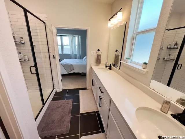 8347 SUNRISE GLN Schertz, TX 78154