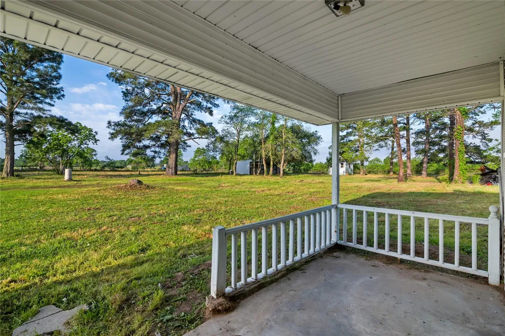 36622 Tompkins Road Hempstead, TX 77445