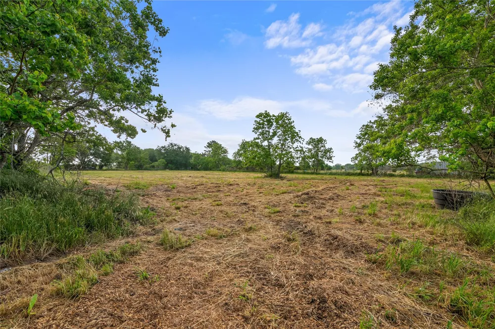 36622 Tompkins Road Hempstead, TX 77445