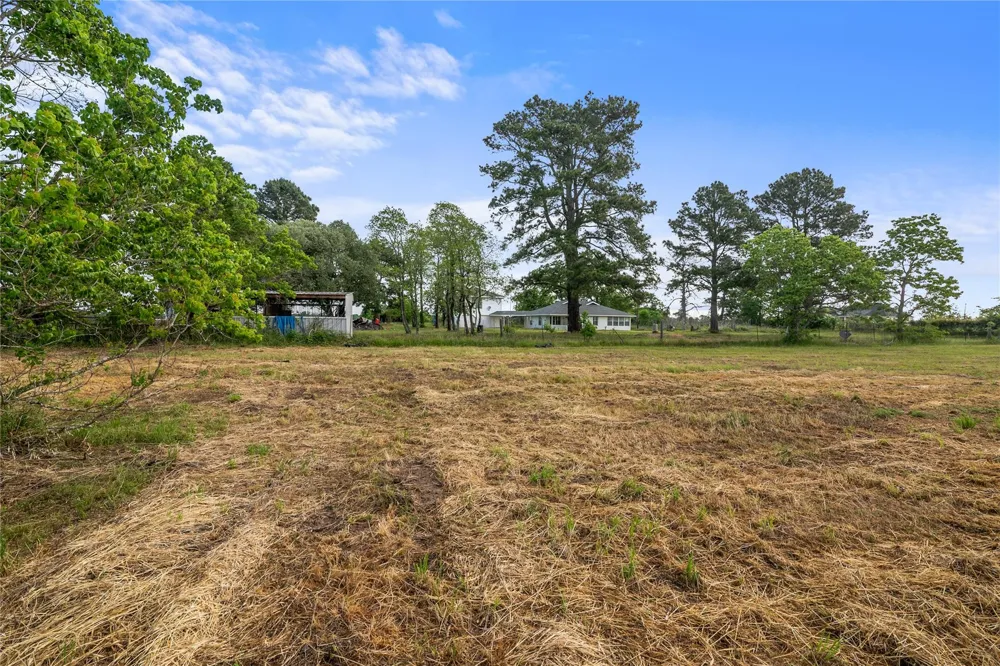 36622 Tompkins Road Hempstead, TX 77445