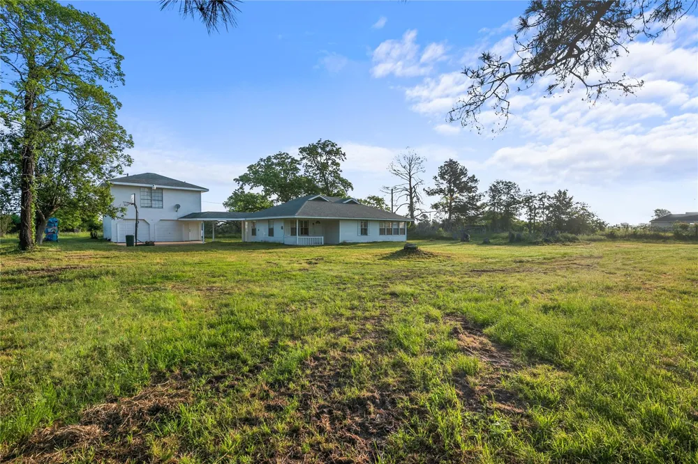 36622 Tompkins Road Hempstead, TX 77445