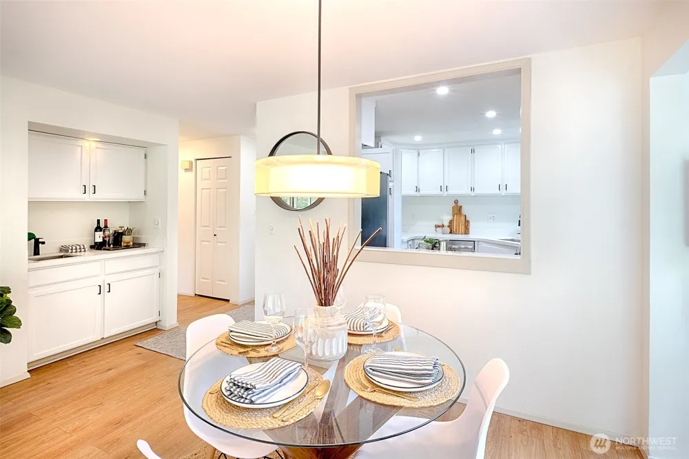 1800 105th Street #9-201 Seattle, WA 98133