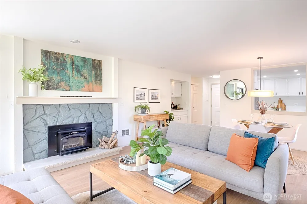 1800 105th Street #9-201 Seattle, WA 98133