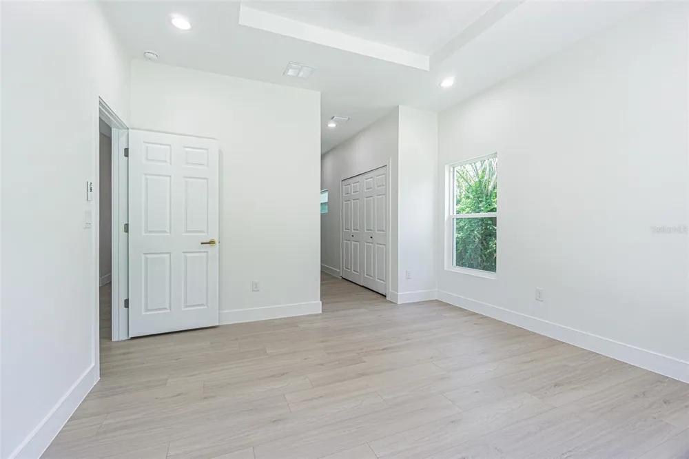 12690 CENTRAL AVENUE Tampa, FL 33612