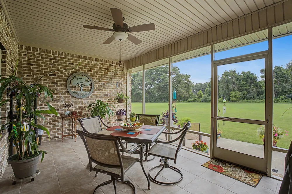 22 Hale Farm Rd Humboldt, TN 38343