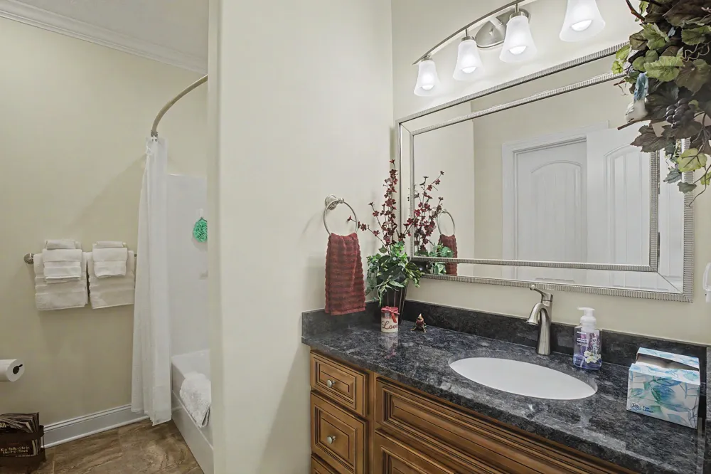 22 Hale Farm Rd Humboldt, TN 38343