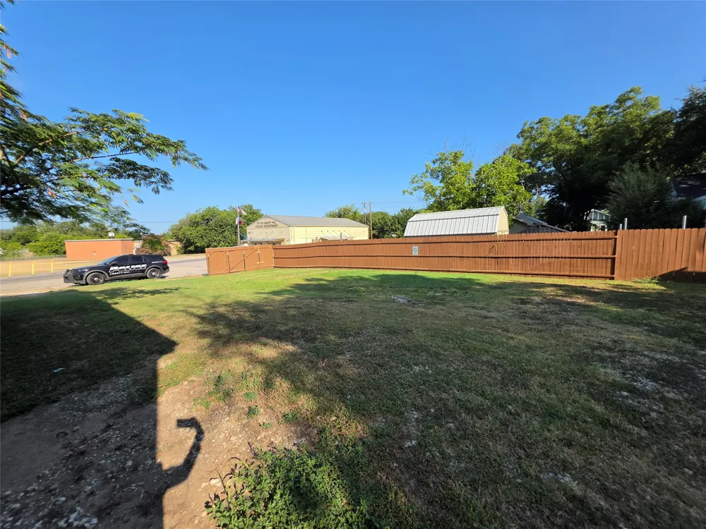 1100 Main Street Liberty Hill, TX 78642