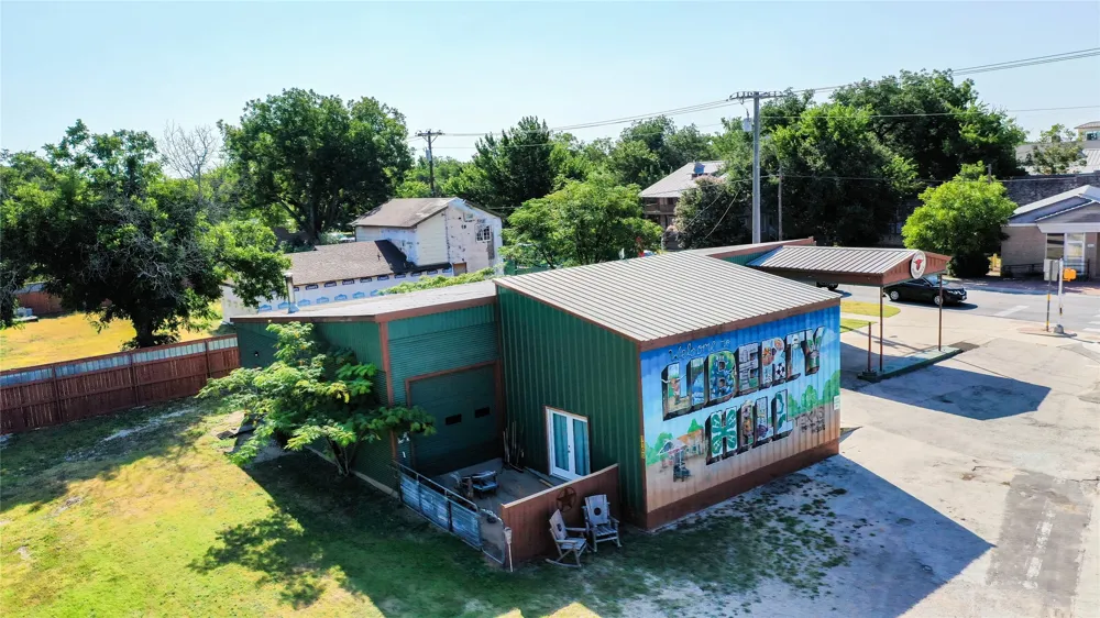 1100 Main Street Liberty Hill, TX 78642