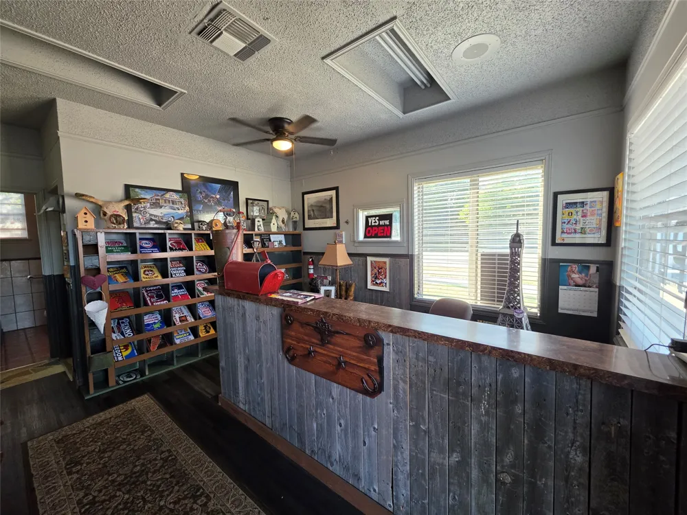 1100 Main Street Liberty Hill, TX 78642