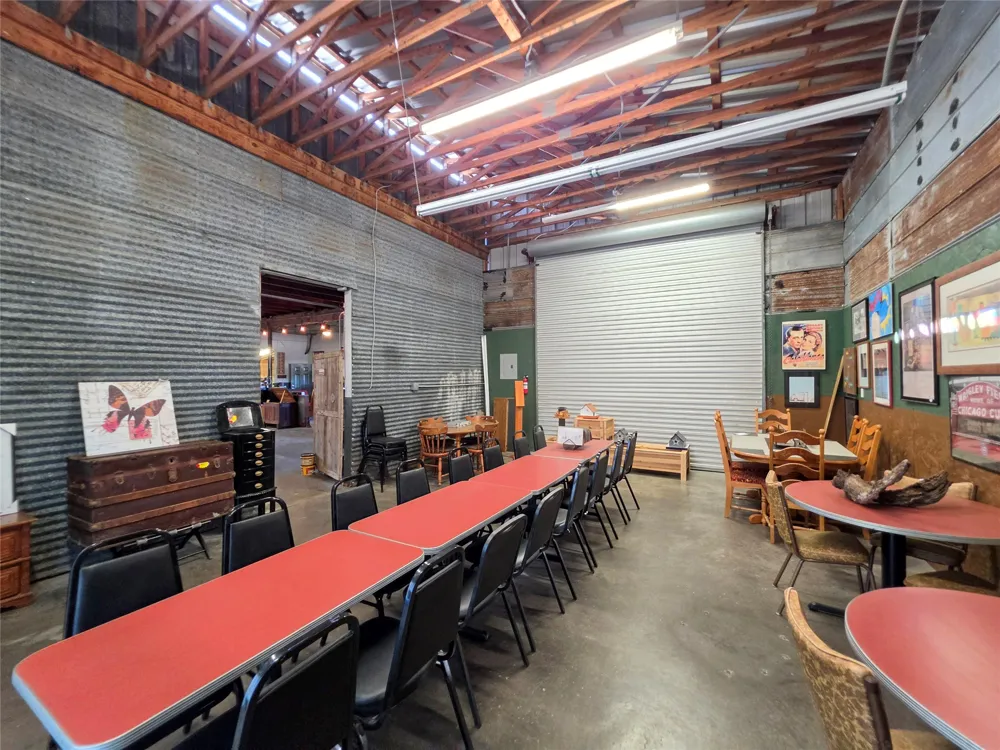 1100 Main Street Liberty Hill, TX 78642