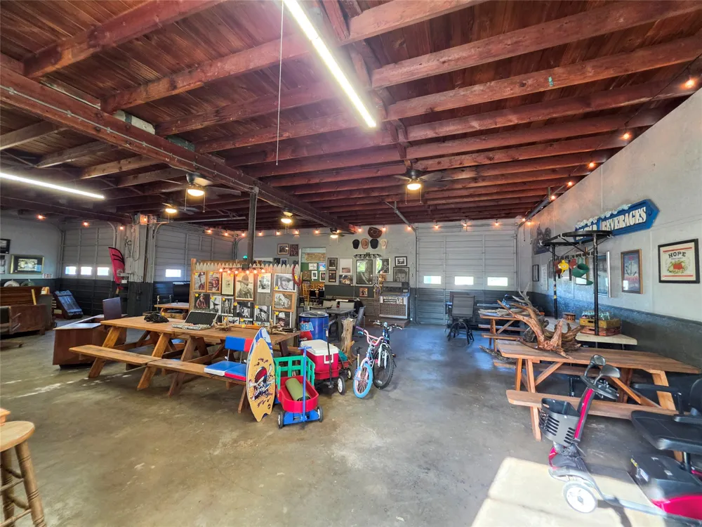 1100 Main Street Liberty Hill, TX 78642