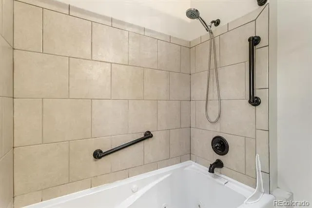 1924 Newland Court Lakewood, CO 80214