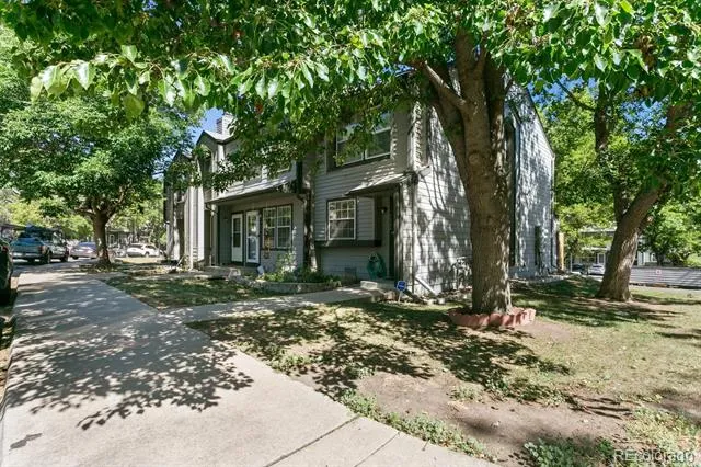 1924 Newland Court Lakewood, CO 80214