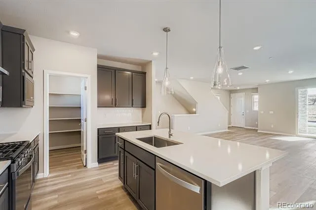 3840 W 82nd Lane Westminster, CO 80031