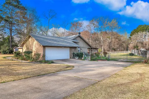 7327 S Lakeshore Drive