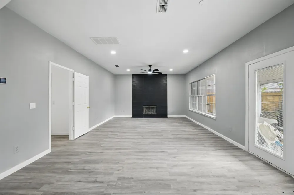 6833 Lyndale Drive Watauga, TX 76148