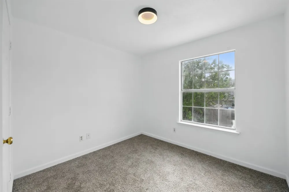 6833 Lyndale Drive Watauga, TX 76148