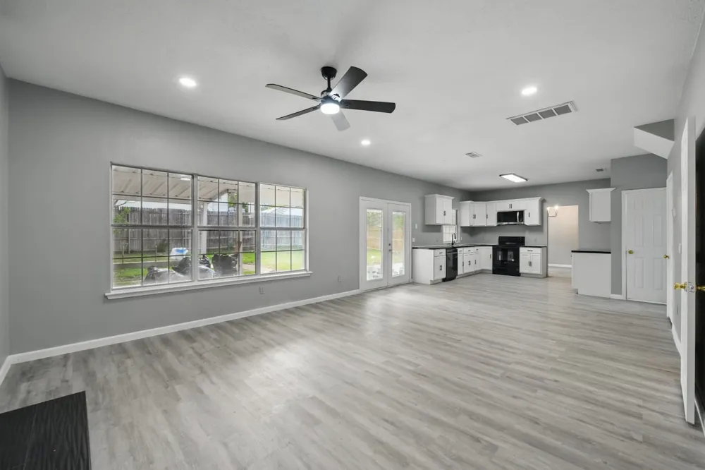 6833 Lyndale Drive Watauga, TX 76148
