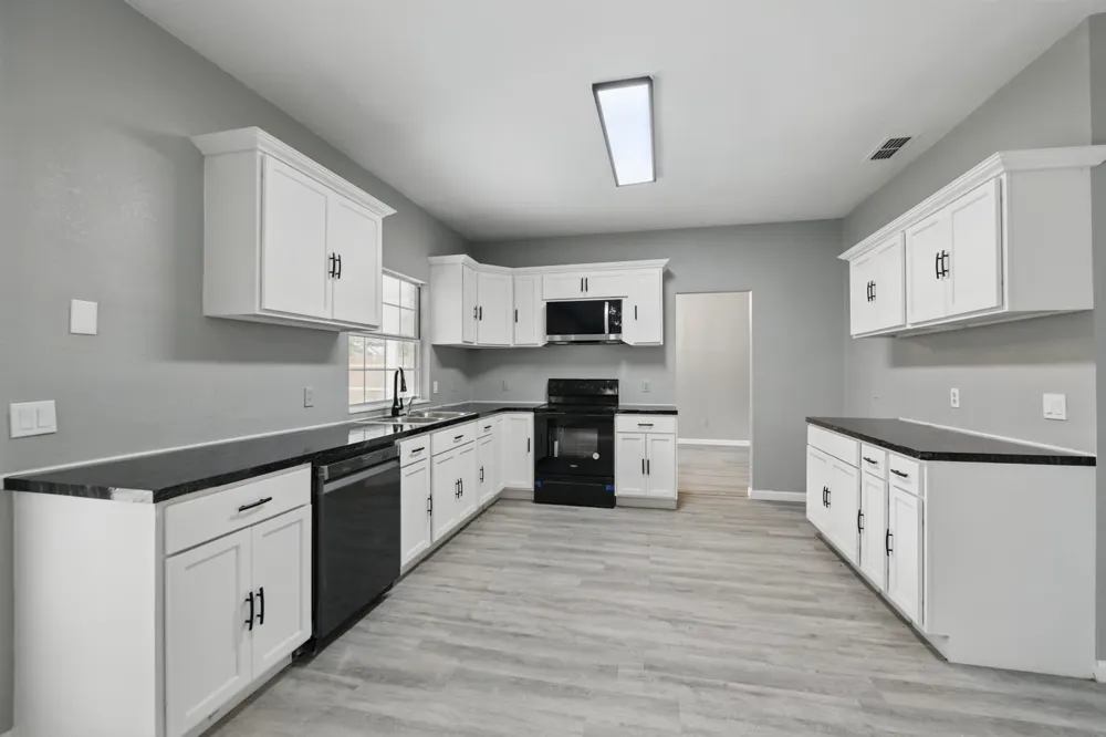 6833 Lyndale Drive Watauga, TX 76148
