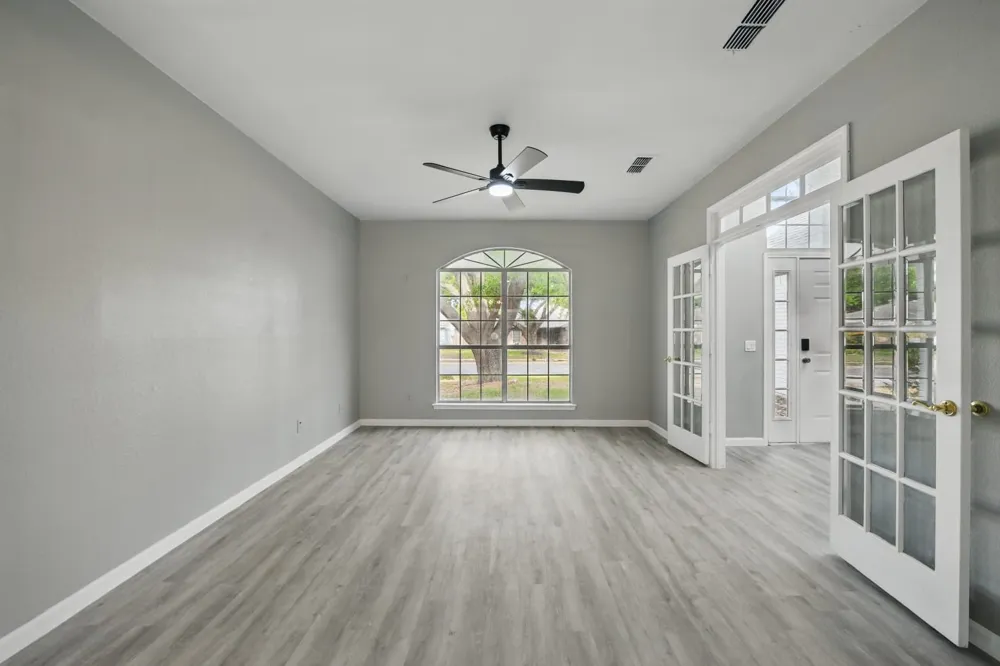 6833 Lyndale Drive Watauga, TX 76148