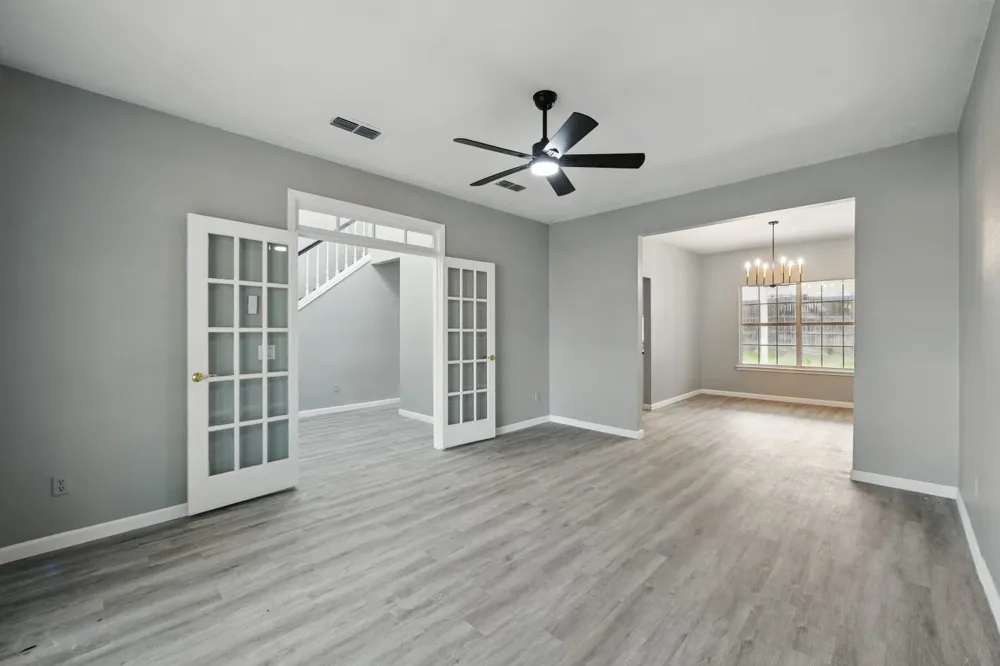 6833 Lyndale Drive Watauga, TX 76148