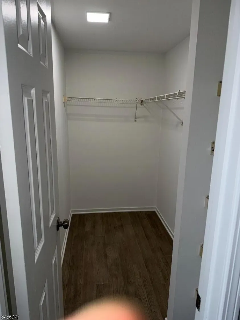 34 Ben Franklin Dr Franklin, NJ 07416