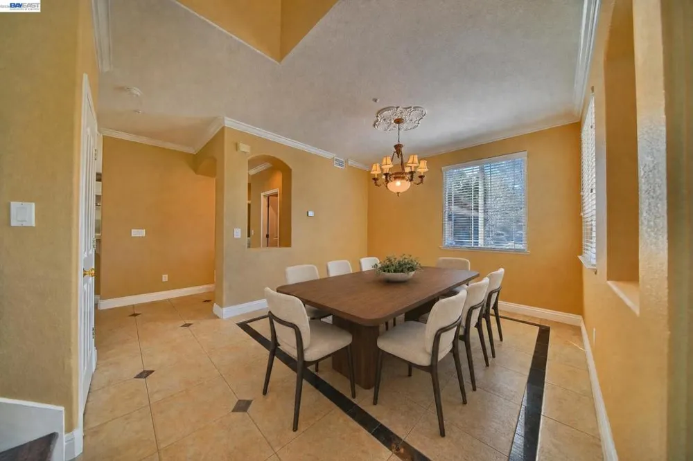6472 Owl Way Livermore, CA 94551