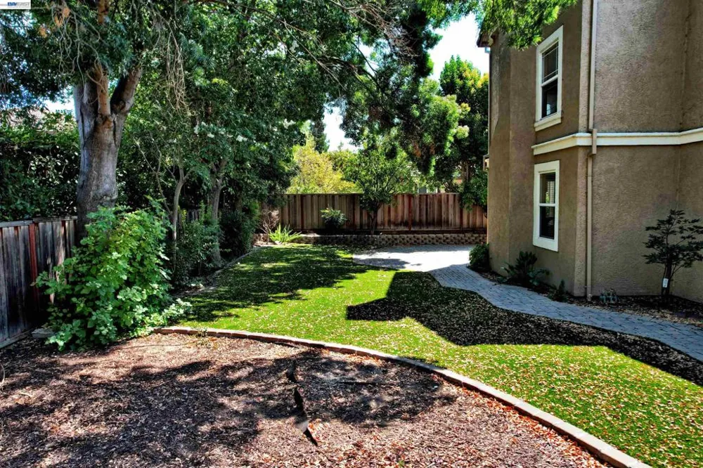 6472 Owl Way Livermore, CA 94551