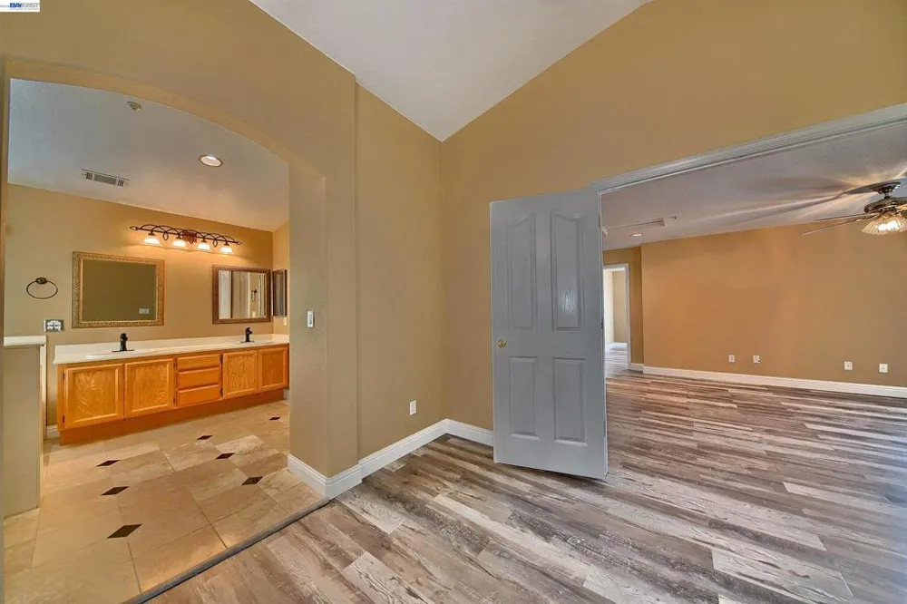 6472 Owl Way Livermore, CA 94551
