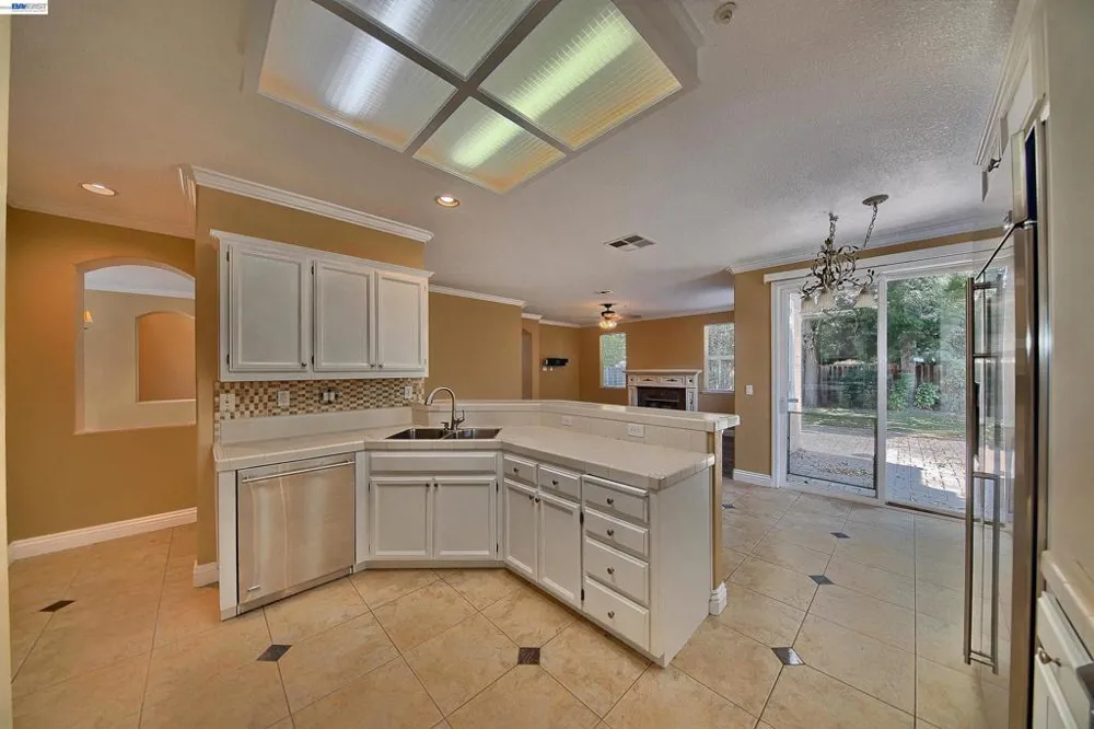 6472 Owl Way Livermore, CA 94551