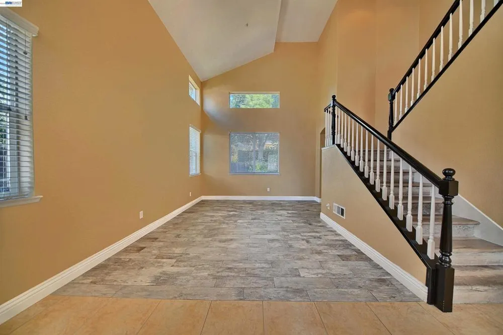 6472 Owl Way Livermore, CA 94551