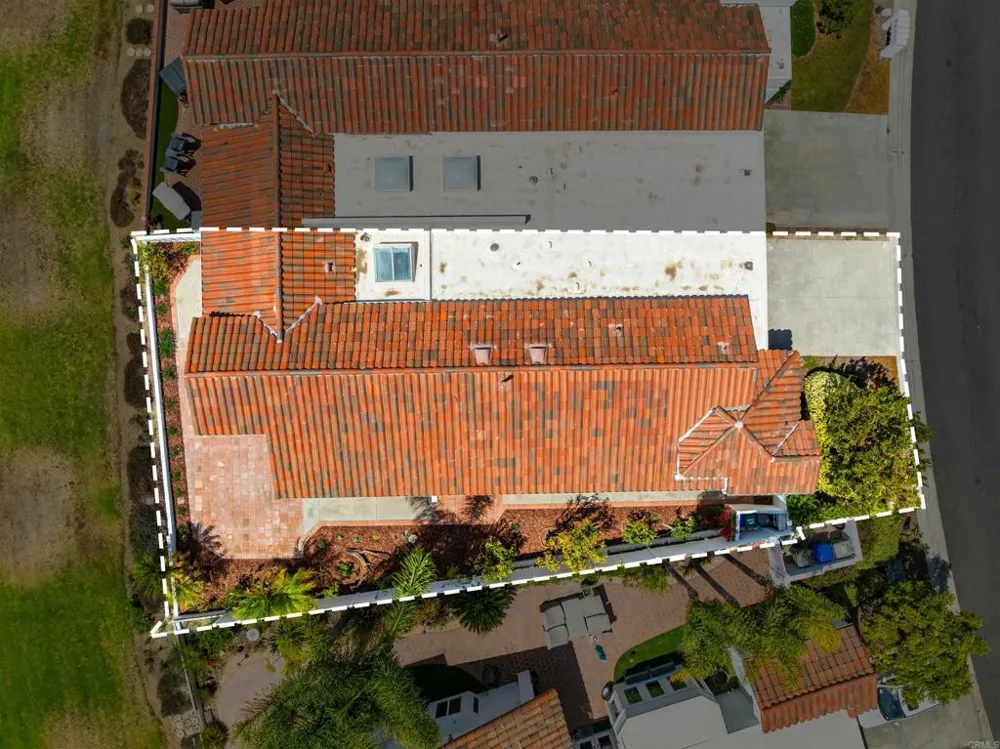 4957 Alicante Way Oceanside, CA 92056