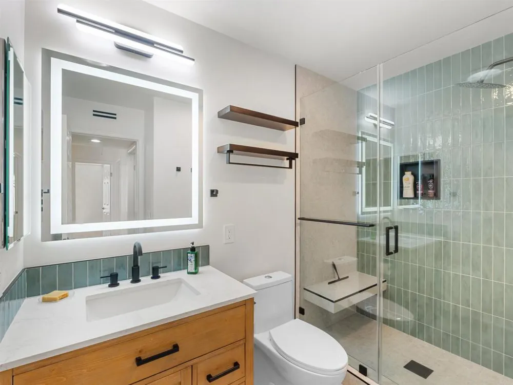 4957 Alicante Way Oceanside, CA 92056
