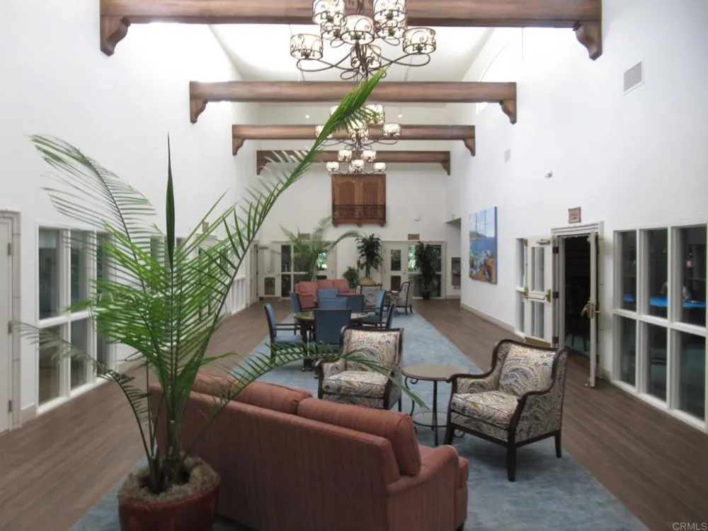 4957 Alicante Way Oceanside, CA 92056