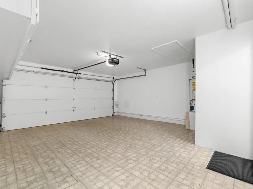 4957 Alicante Way Oceanside, CA 92056
