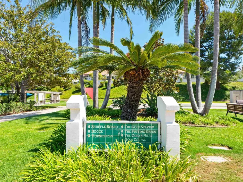 4957 Alicante Way Oceanside, CA 92056