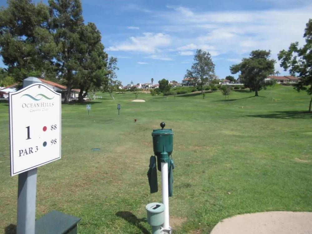 4957 Alicante Way Oceanside, CA 92056