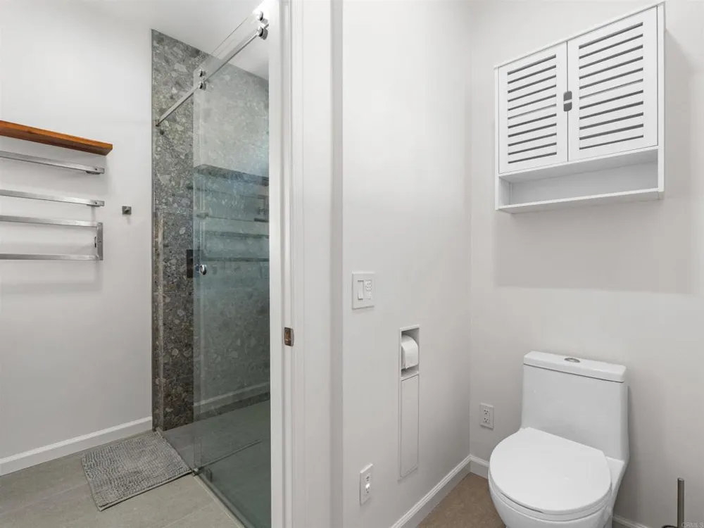 4957 Alicante Way Oceanside, CA 92056