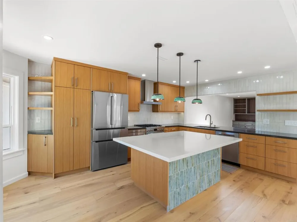 4957 Alicante Way Oceanside, CA 92056