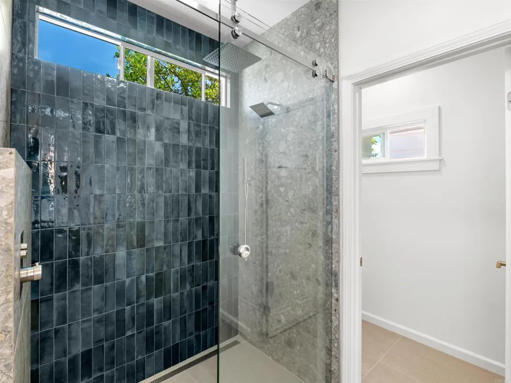 4957 Alicante Way Oceanside, CA 92056