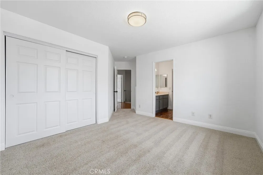 1638 E Miki Way Lancaster, CA 93535