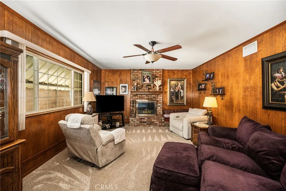 14831 Barnwall La Mirada, CA 90638