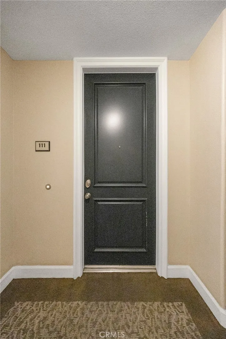 128 Oak Knoll #111 Pasadena, CA 91101