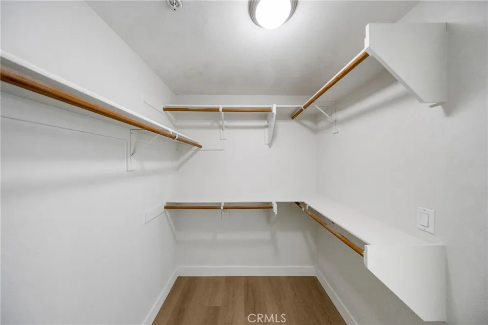 128 Oak Knoll #111 Pasadena, CA 91101