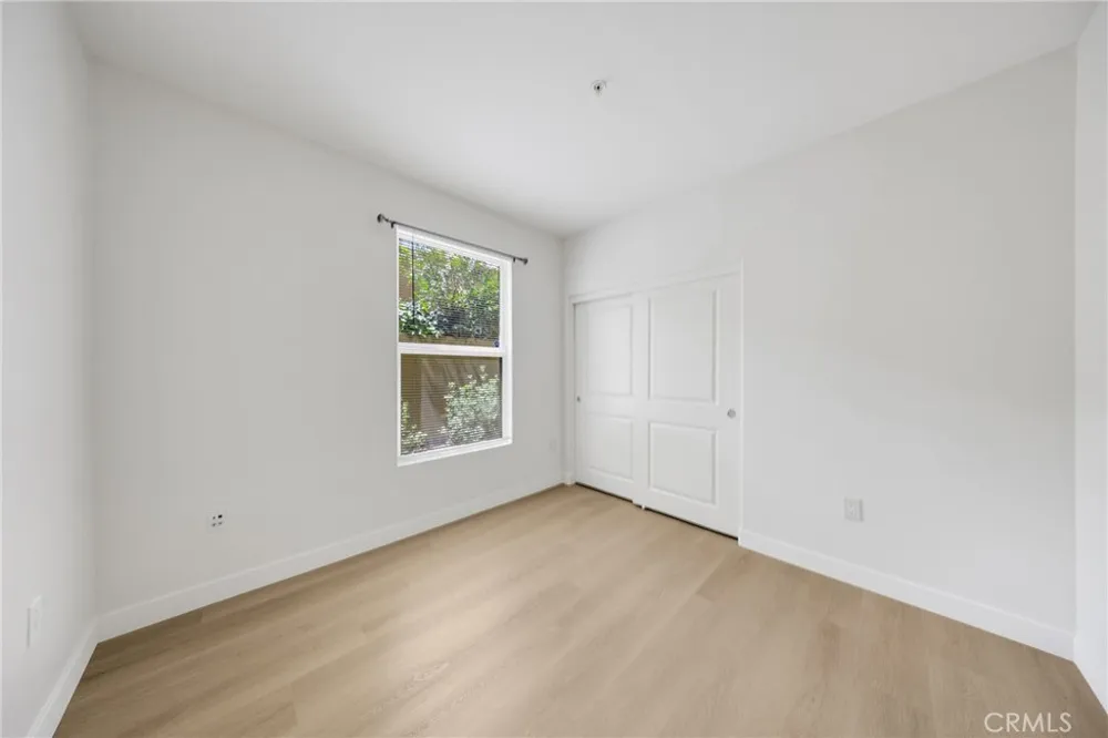 128 Oak Knoll #111 Pasadena, CA 91101