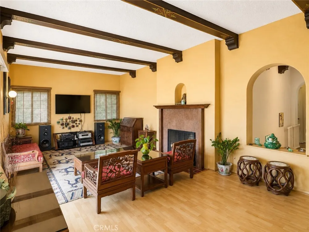 142 Stockbridge Alhambra, CA 91801