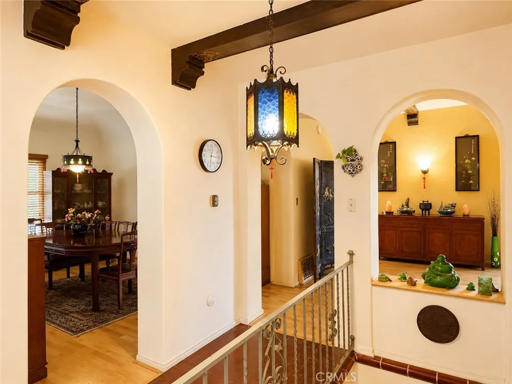 142 Stockbridge Alhambra, CA 91801