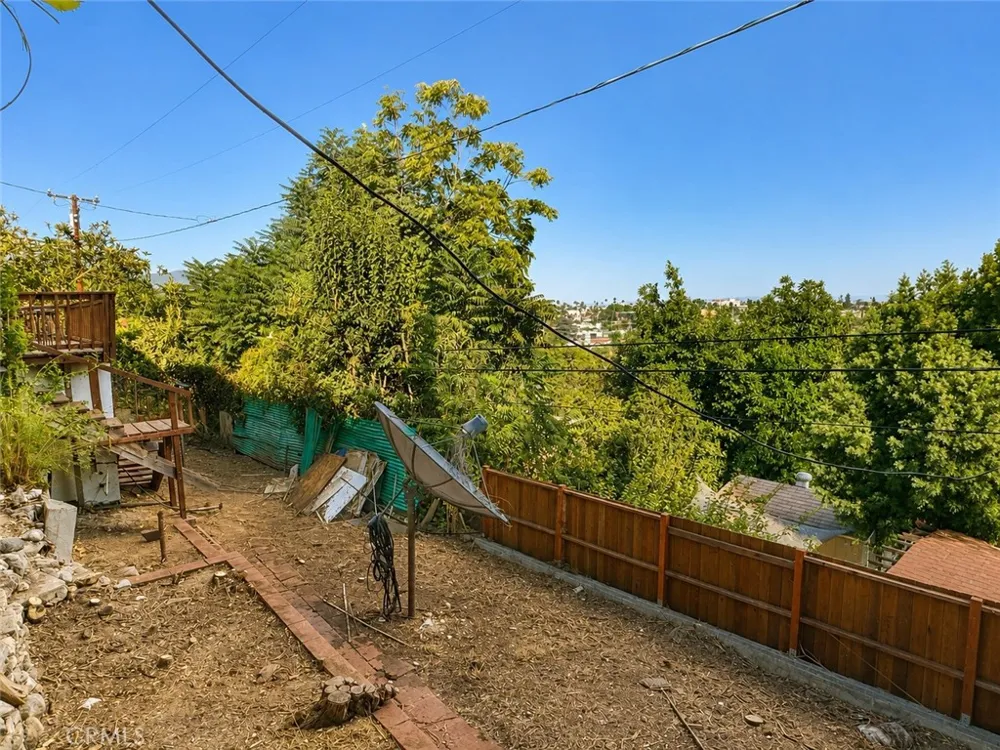 142 Stockbridge Alhambra, CA 91801
