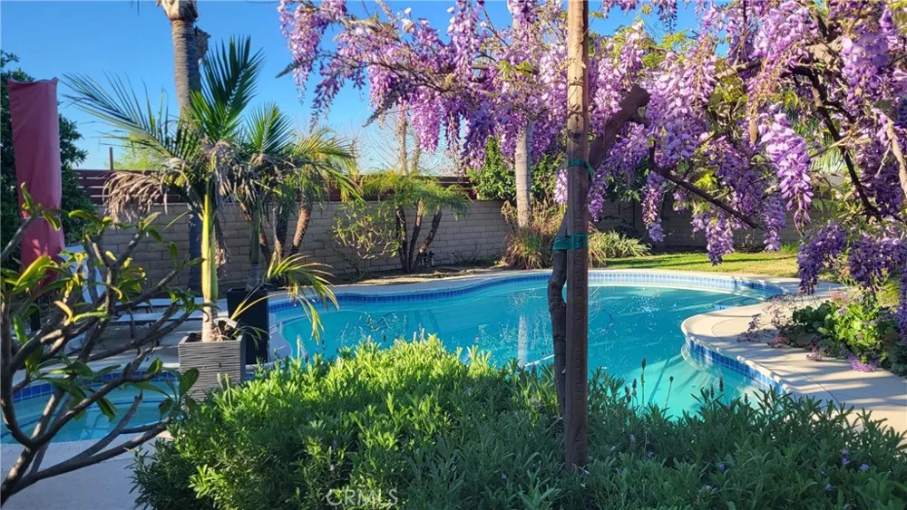 4009 Locust Street Chino, CA 91710
